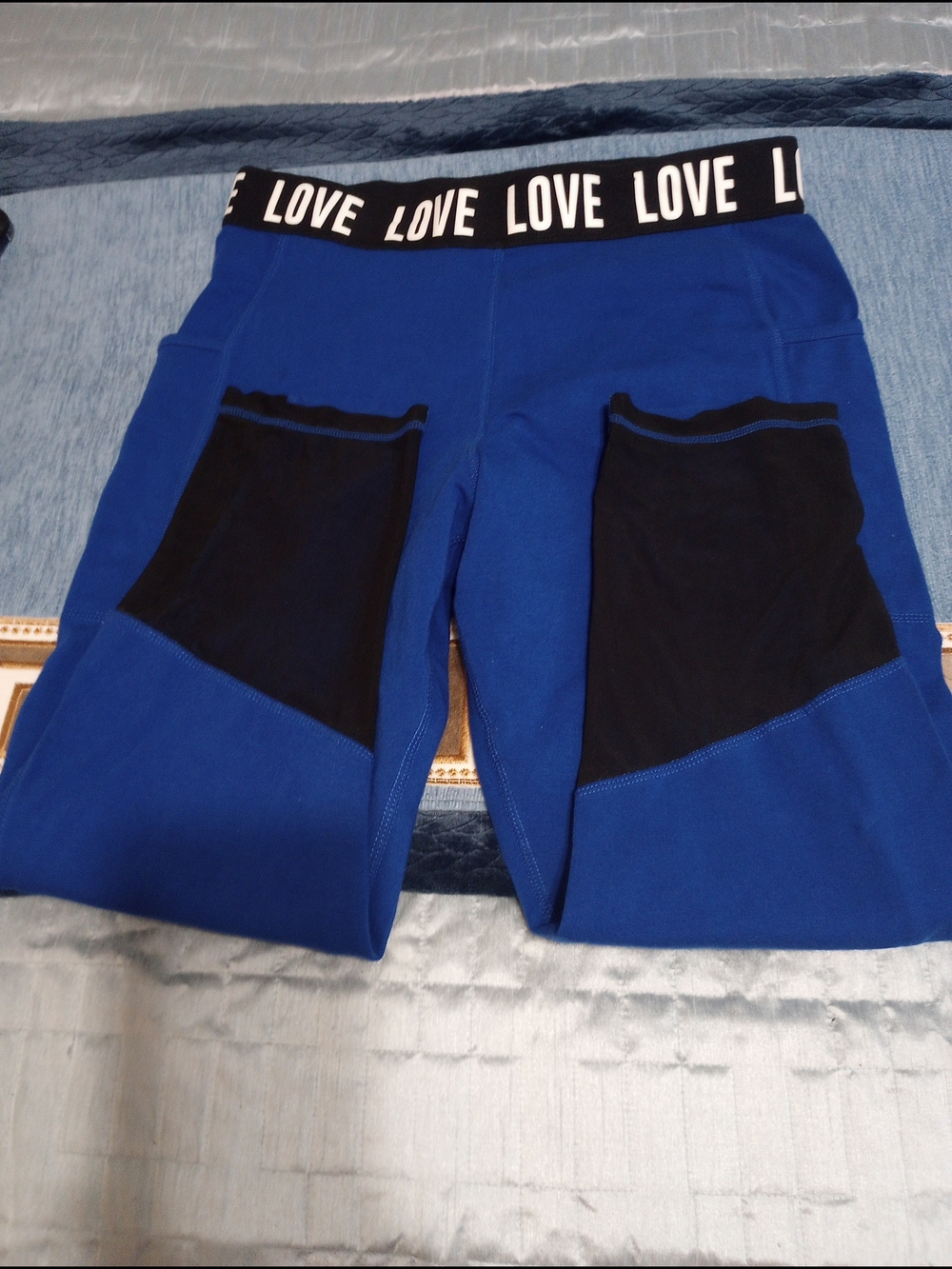 New York & Company Royal Blue 'LOVE' Waistband Cropped Leggings